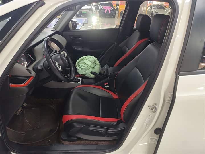 Honda Life 2021 2021款 1.5L CVT SPO-SS灵动版