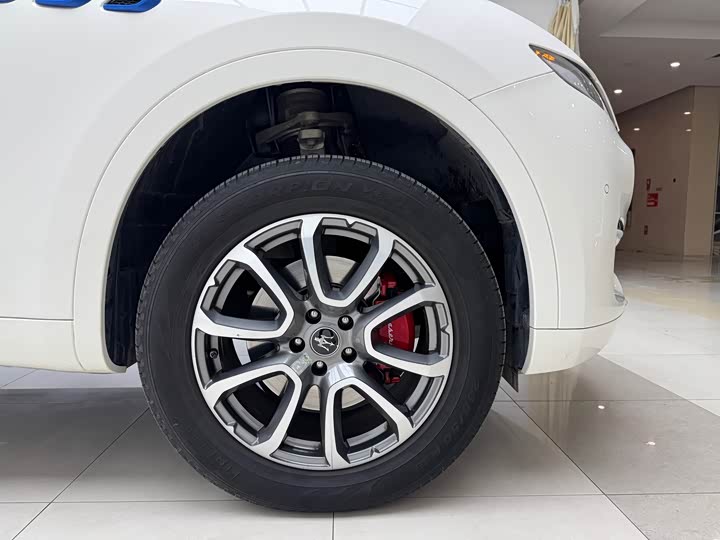 Maserati Levante 2023 2023款 2.0T GT