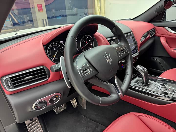 Maserati Levante 2023 2023款 2.0T GT