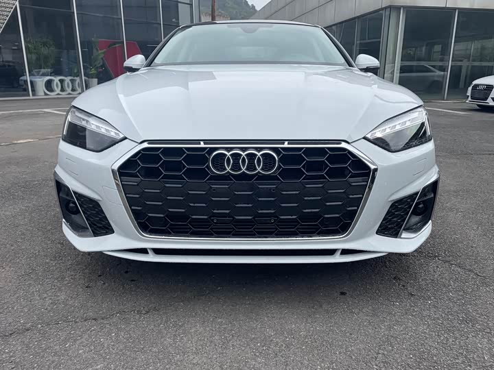 Audi A5 2024 2024款 Sportback 40 TFSI 时尚动感型