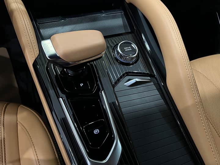 Geely Monjaro Thor Hybrid 2024 2024款 油混 1.5T 天宫版