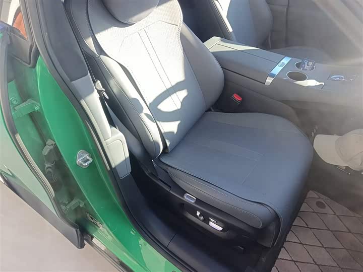 Xiaomi YU7 2025 2025款 超长续航高性能四驱Max版