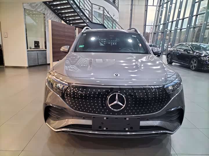 2025 Mercedes-Benz EQB