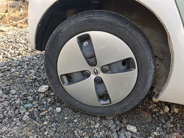 Ora Black Cat 2022 2022款 301km 萌动型 磷酸铁锂