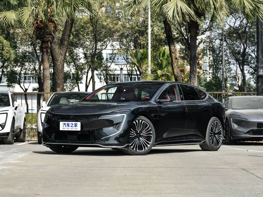 Avatr 12 2025 2025款 改款 皇家剧院版