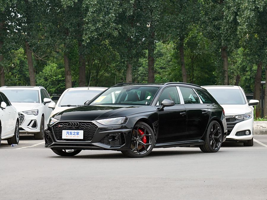 Audi RS 4 2024 2024款 RS4 Avant 燃擎版