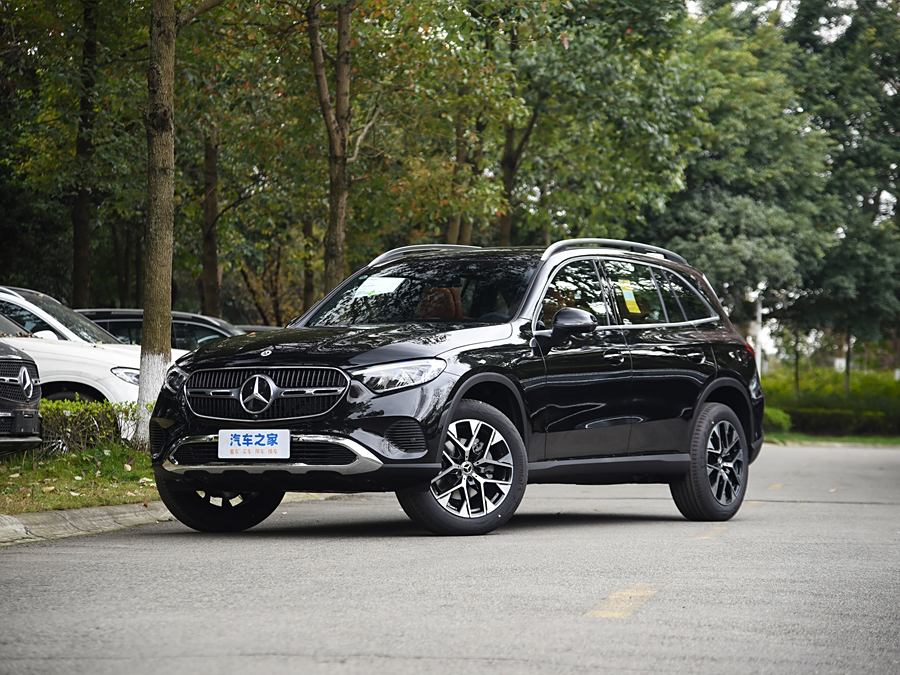 Mercedes-Benz GLC-Class 2025 2025款 改款 GLC 260 L 4MATIC 动感型
