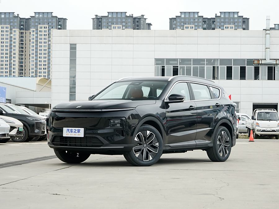 Jetour Shanhai L7 2025 2025款 1.5T 120km 舒享版 7座