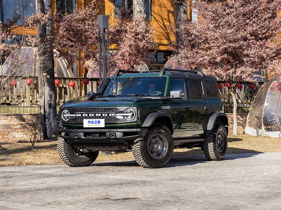 Ford Bronco 2024 2024款 2.3T 大沼泽地