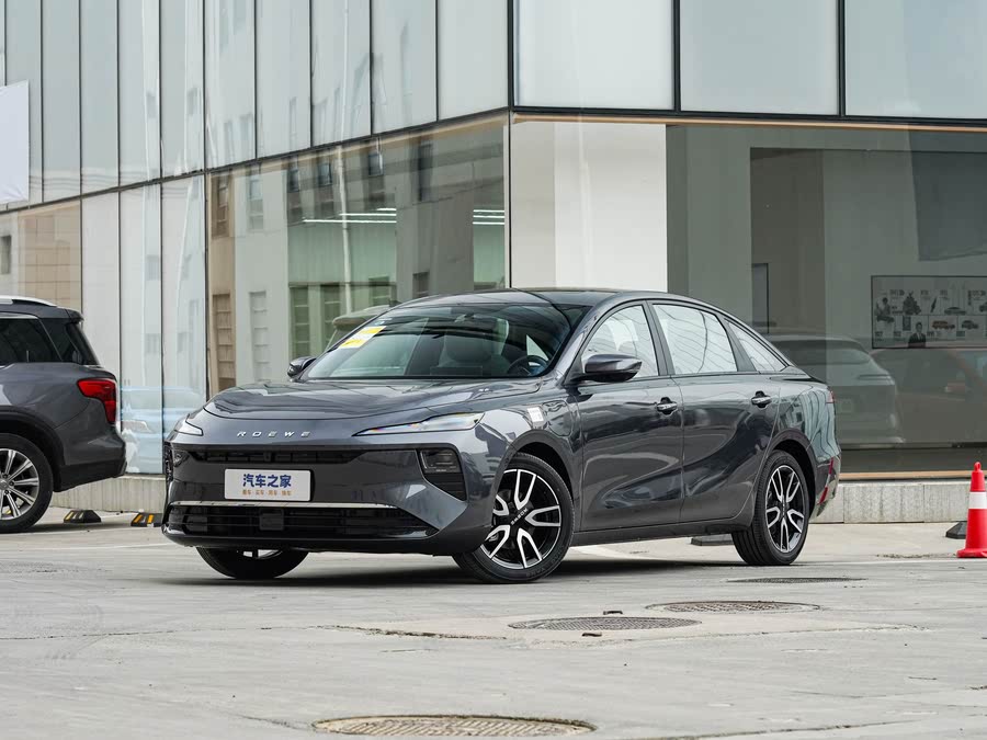 Roewe D6 2025 2025款 520km 智慧版