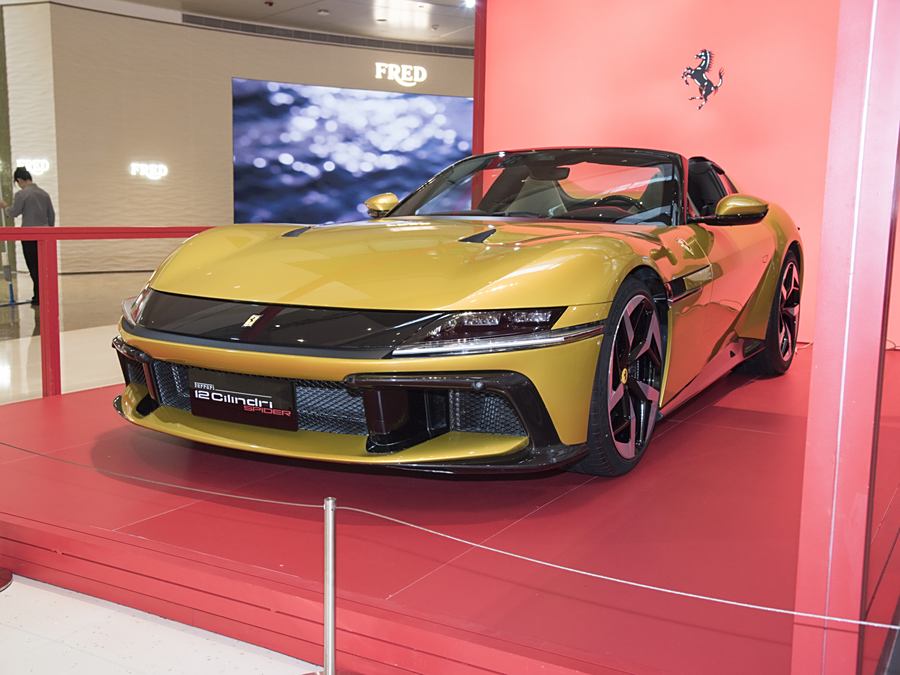 Ferrari 12Cilindri 2024 2024款 6.5L Spider