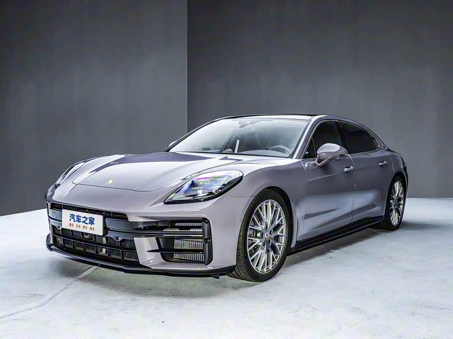 2026 Porsche Panamera