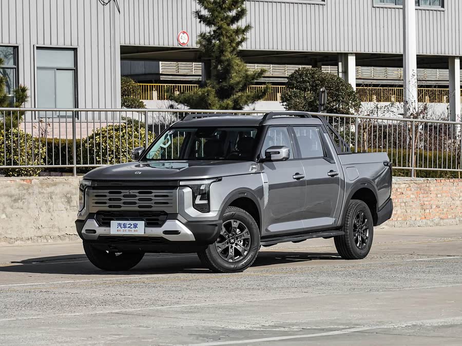 Dongfeng Z9 2025 2025款 2.0T 自动汽油两驱劲享版