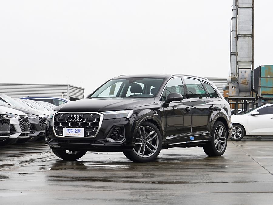 Audi Q7 2025 2025款 55 TFSI quattro S line运动型