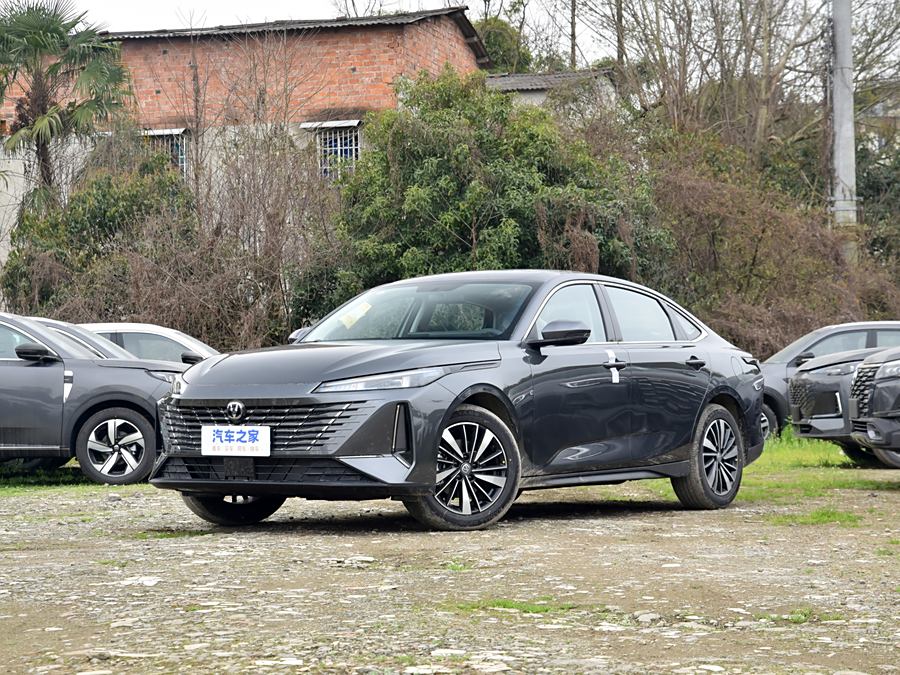 Changan Eado EV 2025 2025款 智慧新蓝鲸 145KM 战舰版