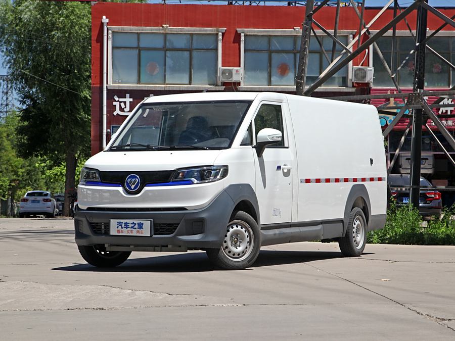 Foton Smart Smurf E7 2023 2023款 纯电动厢式运输车 平顶2座 宁德时代46.36kWh