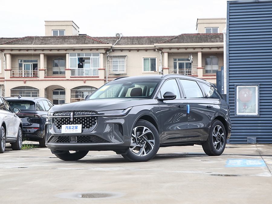 Lincoln Nautilus 2025 2025款 2.0T 四驱尊睿混动版