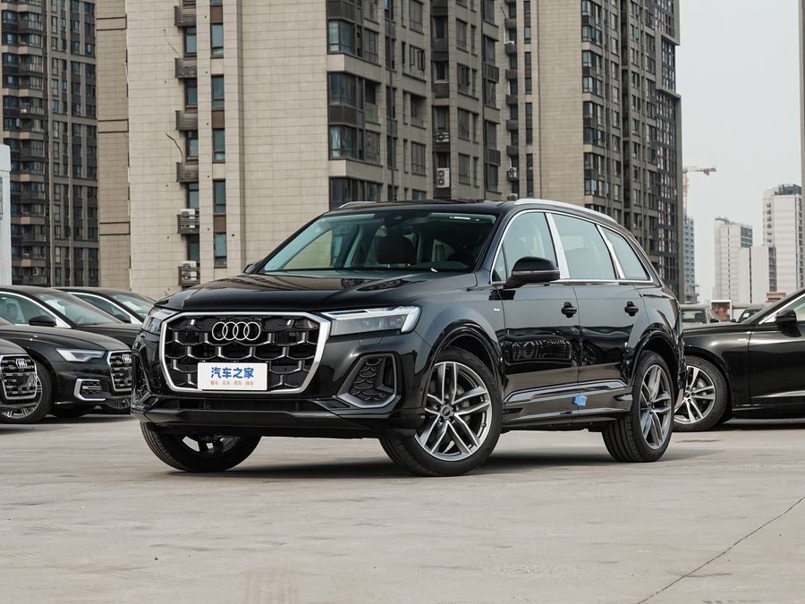 Audi Q7 2025 2025款 45 TFSI quattro S line运动型