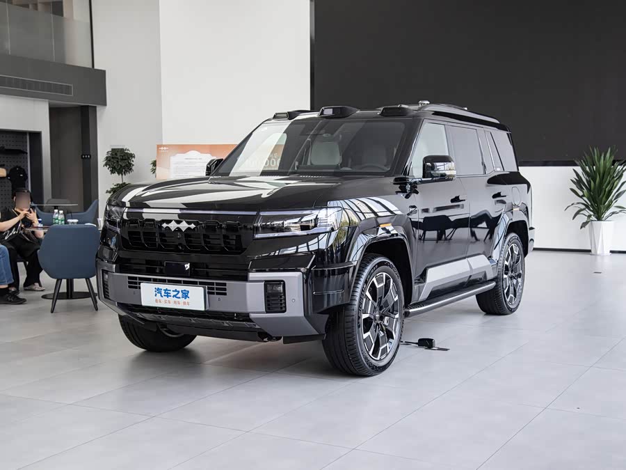 BYD FangChengBao Leopard 8 2025 2025款 智勇豪华无人机版 6座