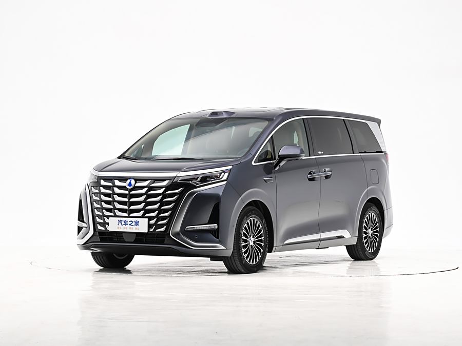 Denza D9 2025 2025款 DM-i 智驾版 1020 四驱旗舰型