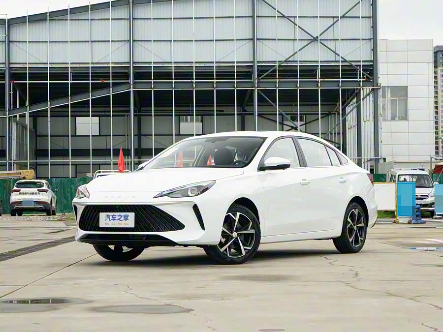 Roewe i5 2026 2026款 1.5L CVT尊荣版