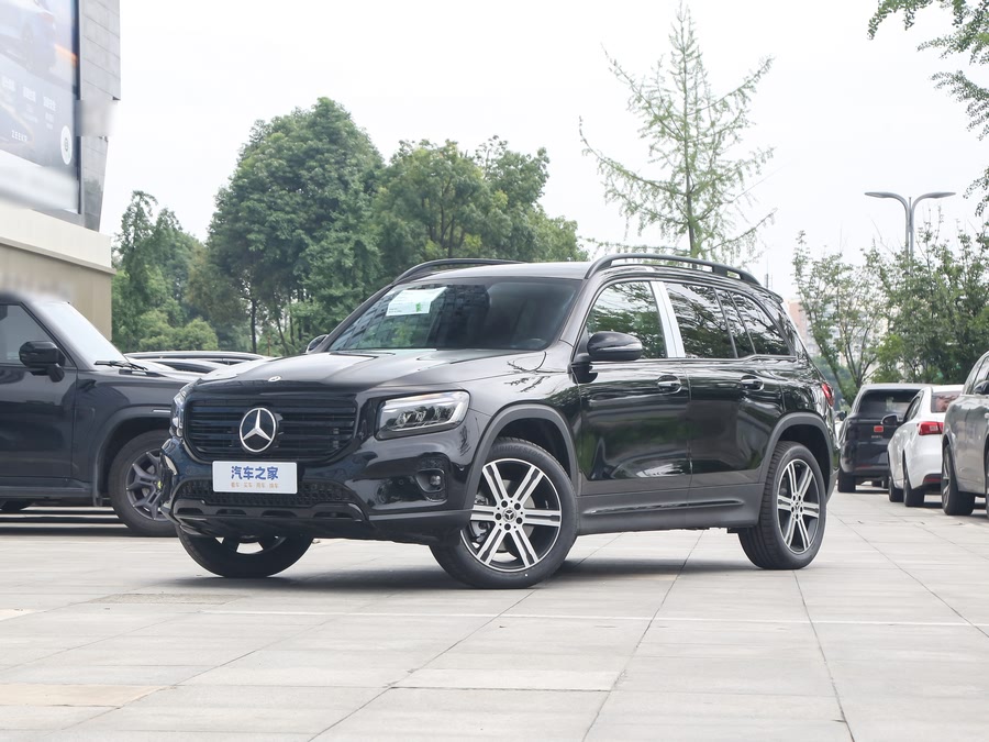Mercedes-Benz GLB-Class 2025 2025款 GLB 220 4MATIC
