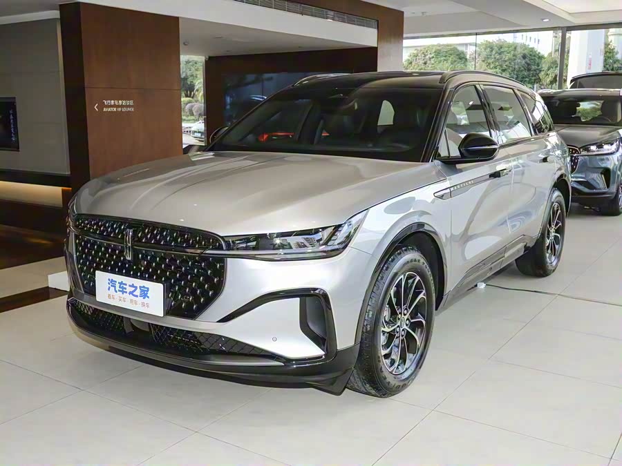 Lincoln Nautilus 2026 2026款 2.0T 四驱亚特兰蒂斯尊享版