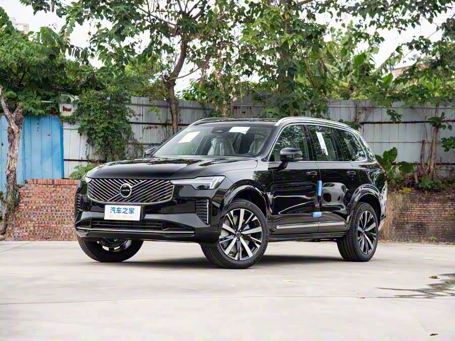 Volvo XC90 2026 2026款 B5 四驱智逸豪华版 5座