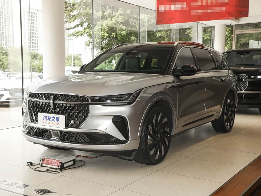 Lincoln Nautilus 2025 2025款 2.0T 四驱总统混动版