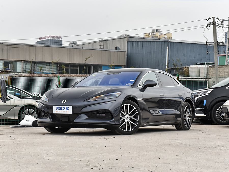 Denza Z9 2024 2024款 630km 四驱Max版