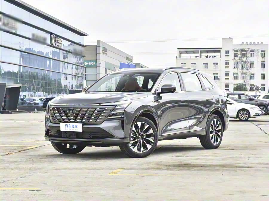 Changan CS75 Plus 2025 2025款 第四代 UItra 2.0T 新蓝鲸 擎风型