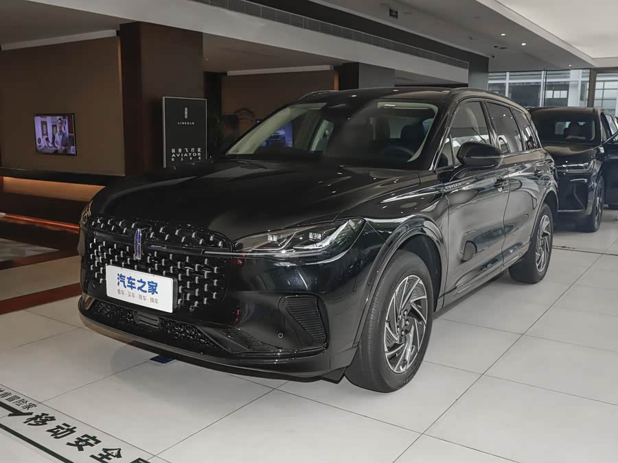 Lincoln Corsair 2025 2025款 1.5T 两驱尊享混动版