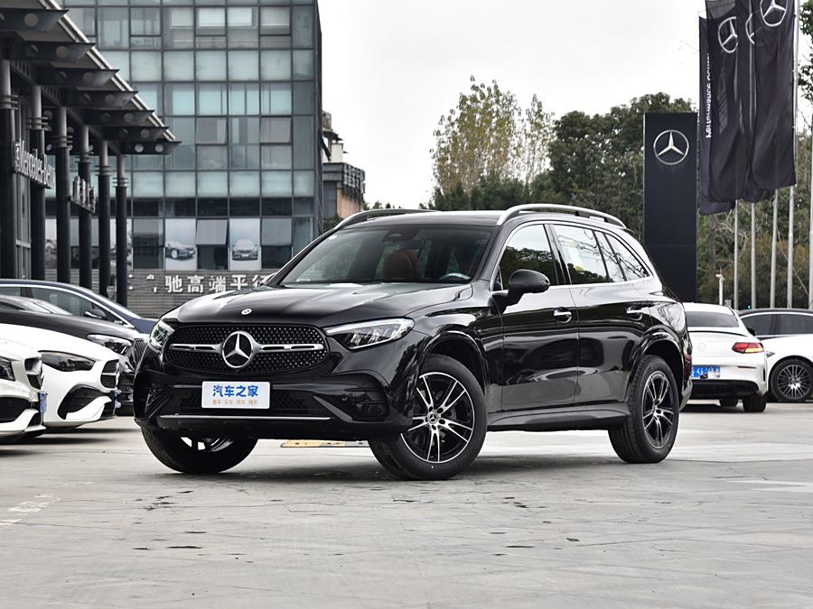 Mercedes-Benz GLC-Class 2025 2025款 改款 GLC 260 L 4MATIC 豪华型