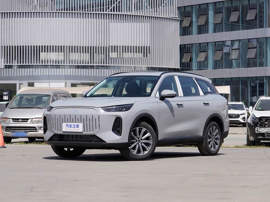 Chery Fulwin T9 2025 2025款 120 长续航版尊荣型 7座 磷酸铁锂