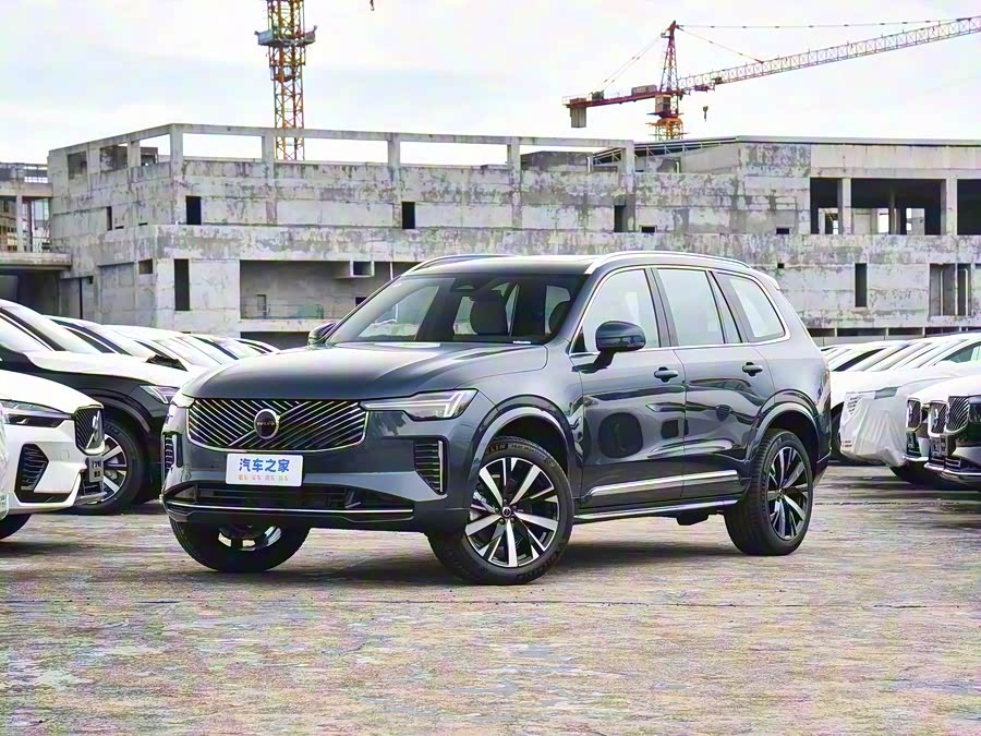Volvo XC90 2026 2026款 B6 四驱智雅豪华版 7座