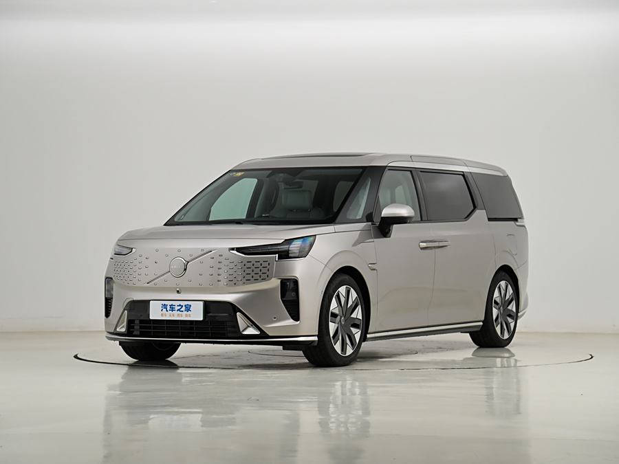 Volvo EM90 2025 2025款 Ultra 六座