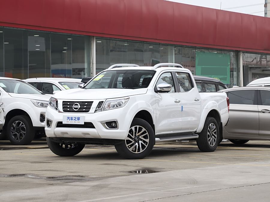 Nissan Navara 2023 2023款 2.5L 自动四驱尊贵型
