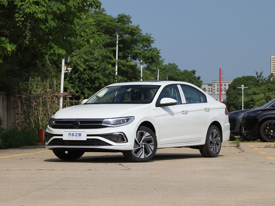 Volkswagen Bora 2025 2025款 改款 300TSI DSG尊行版