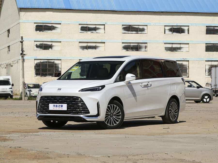 Buick GL8 Hybrid 2025 2025款 陆尚 先享版 7座