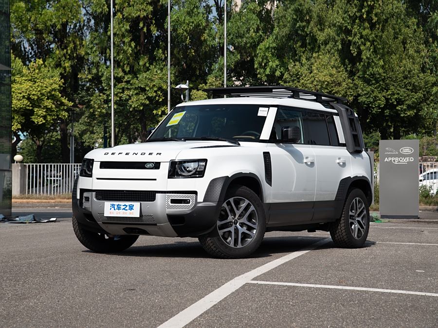 Land Rover Defender 2025 2025款 110 3.0T P400 暗黑特别版