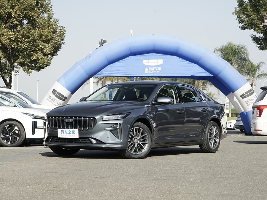 Geely Preface L 2024 2024款 油混 1.5TD 星云版