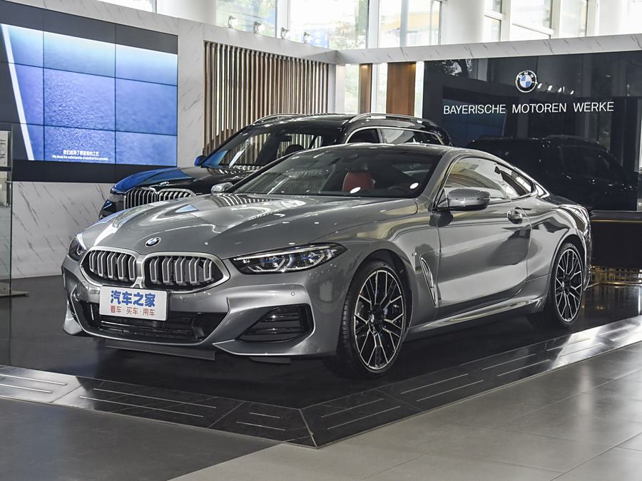2022 BMW 8 Series