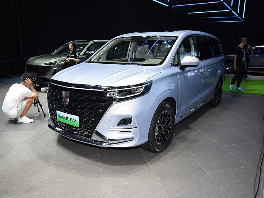 Roewe iMax 8 EV 2022 2022款 头等舱铂金版