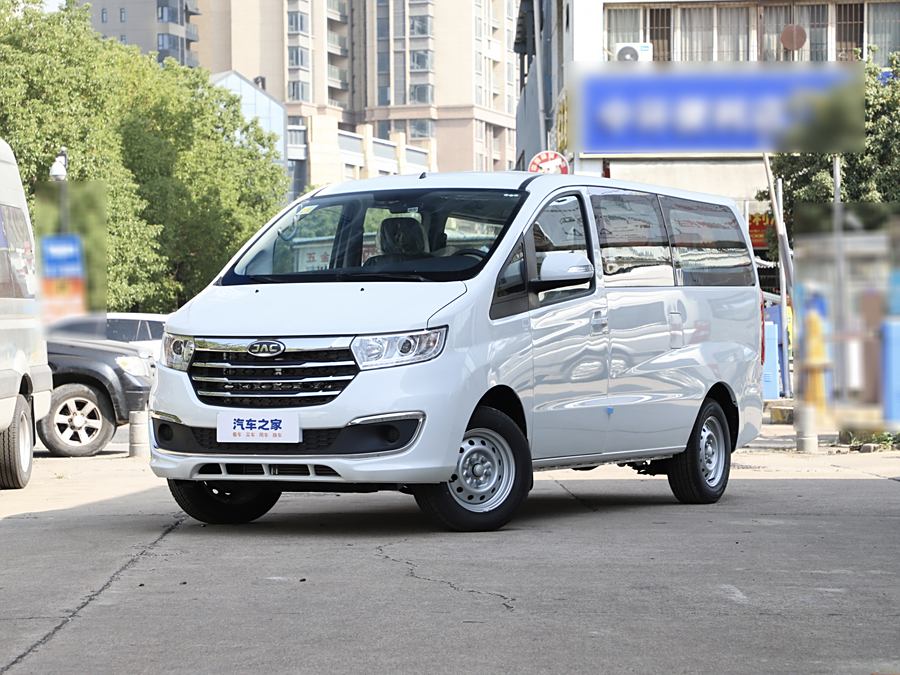 JAC Refine M3 2025 2025款 PLUS 1.5T 手动经典版 5座