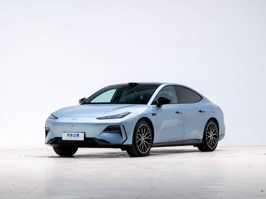 Geely Galaxy E8 2025 2025款 620km 四驱星舰激光雷达智驾版