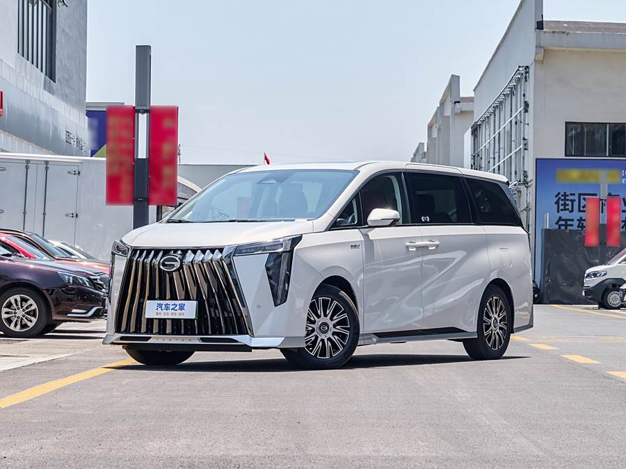 GAC Trumpchi E9 2025 2025款 E9 超级快充 宗师