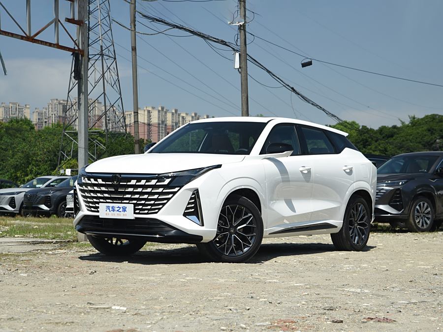 Changan UNI-Z 2025 2025款 1.5T 豪华型