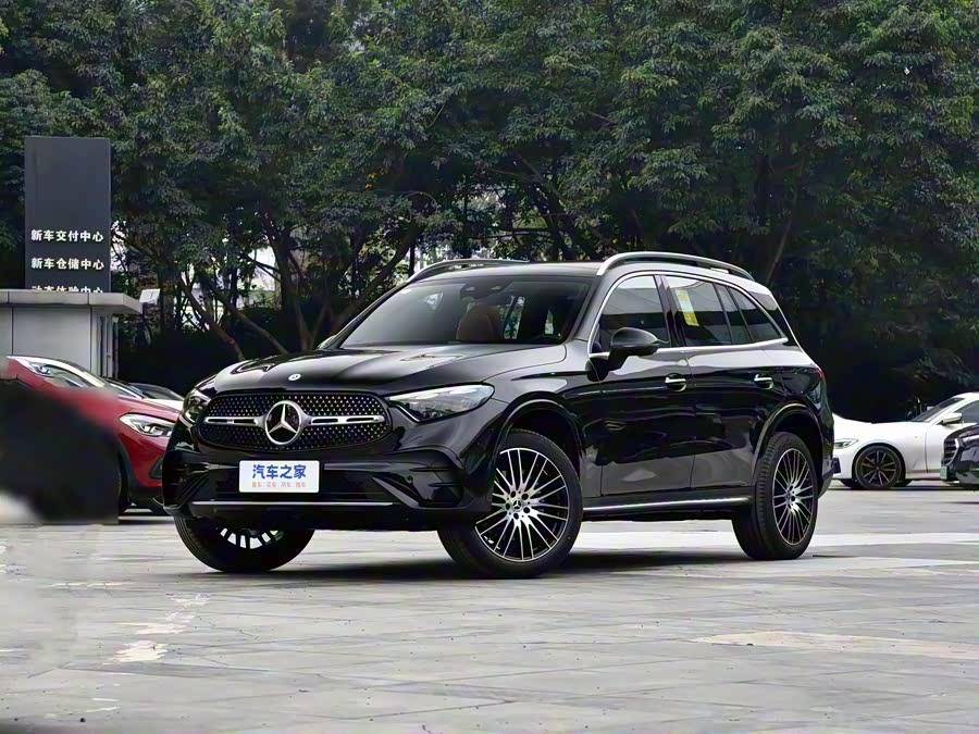2026 Mercedes-Benz GLC-Class
