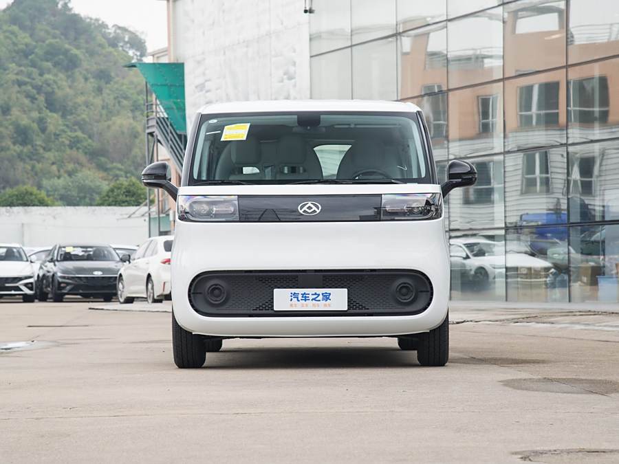 Maxus Dana V1 2024 2024款 M1 长轴低顶 客运版（64kWh）