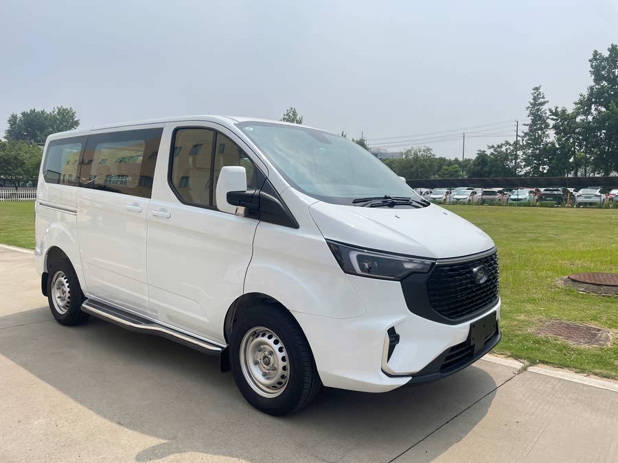 Ford Transit 2024 2024款 2.0T 自动商务舒适版6-7座 汽油